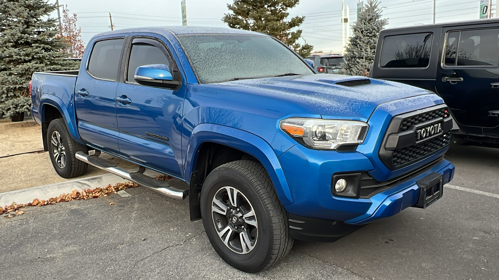 2017 Toyota Tacoma TRD Sport Double Cab 5 Bed V6 4x4 AT 10