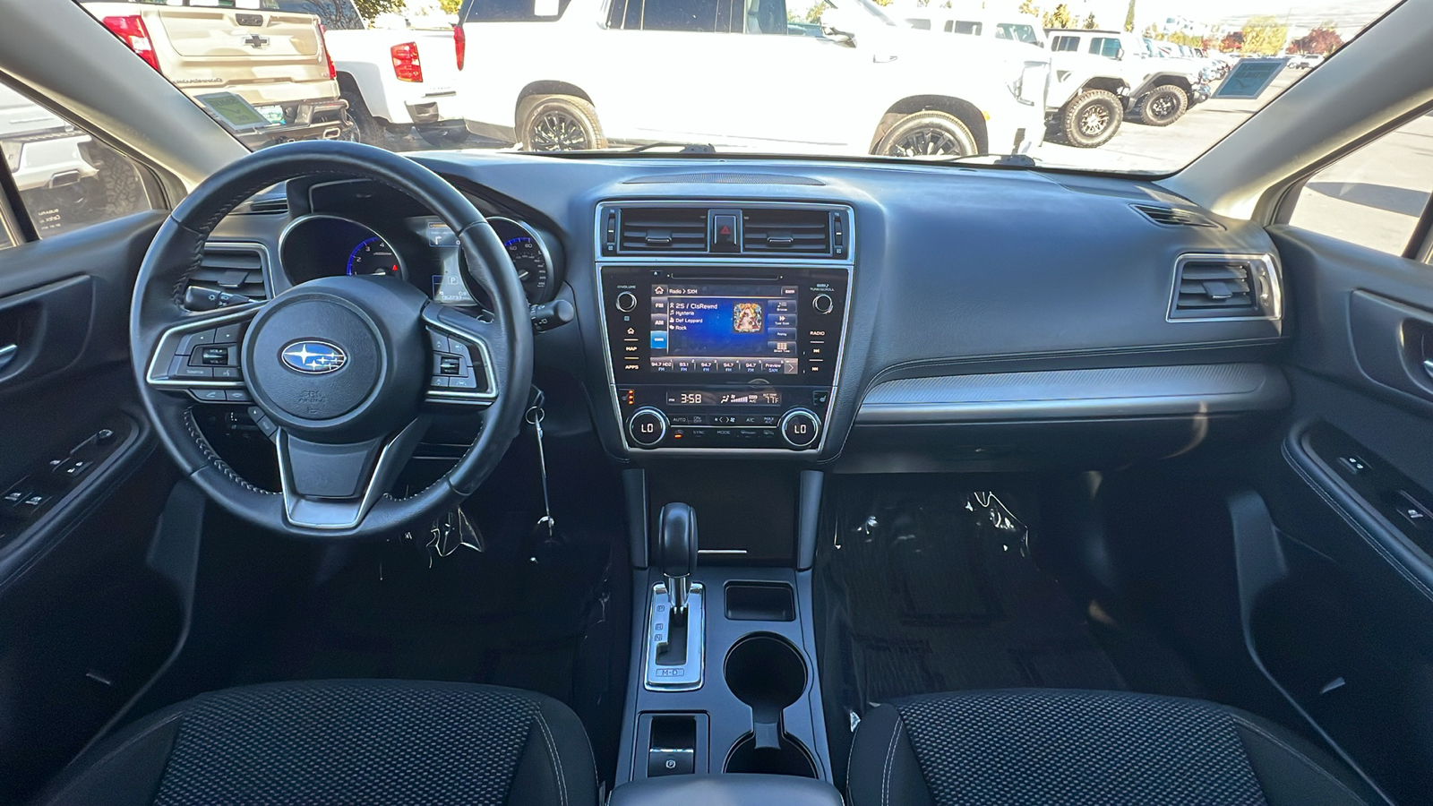 2018 Subaru Outback Premium 10