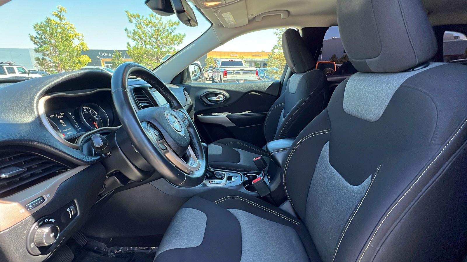 2018 Jeep Cherokee Latitude 10