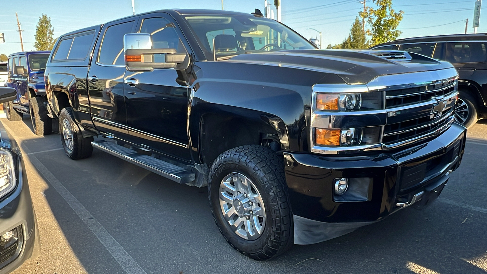 2018 Chevrolet Silverado 3500HD High Country 4WD Crew Cab 153.7 9