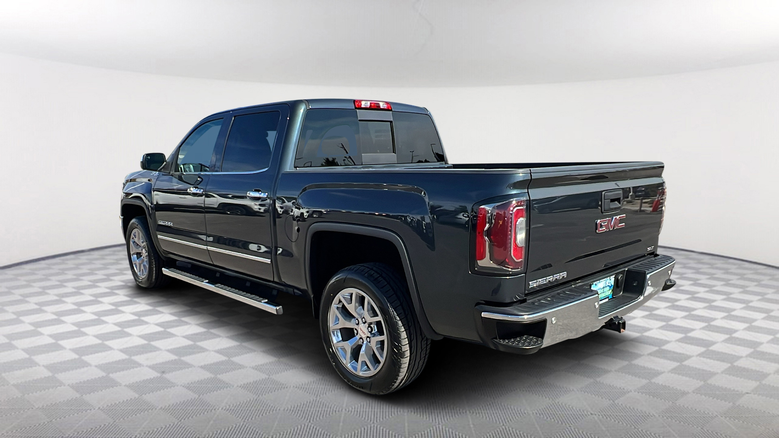 2018 GMC Sierra 1500 SLT 4WD Crew Cab 143.5 4