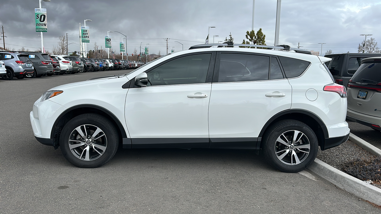 2018 Toyota RAV4 XLE 4