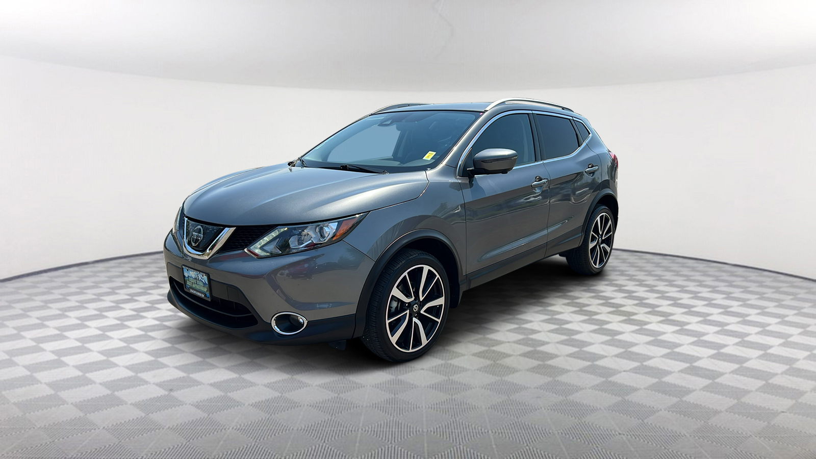 2018 Nissan Rogue Sport SL 1