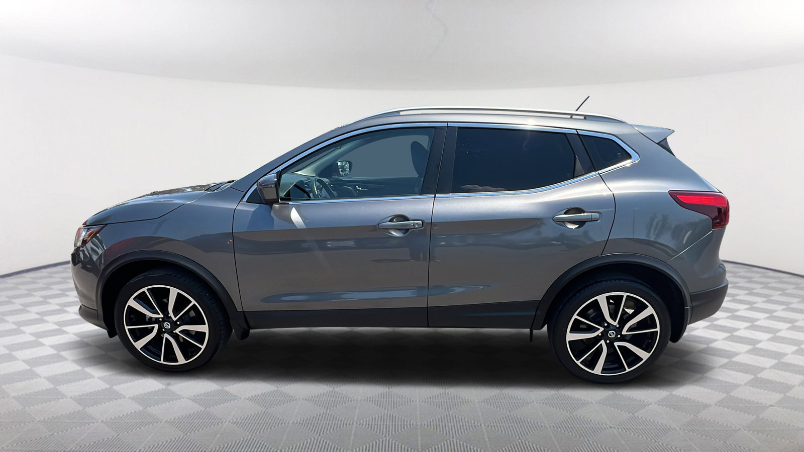 2018 Nissan Rogue Sport SL 3