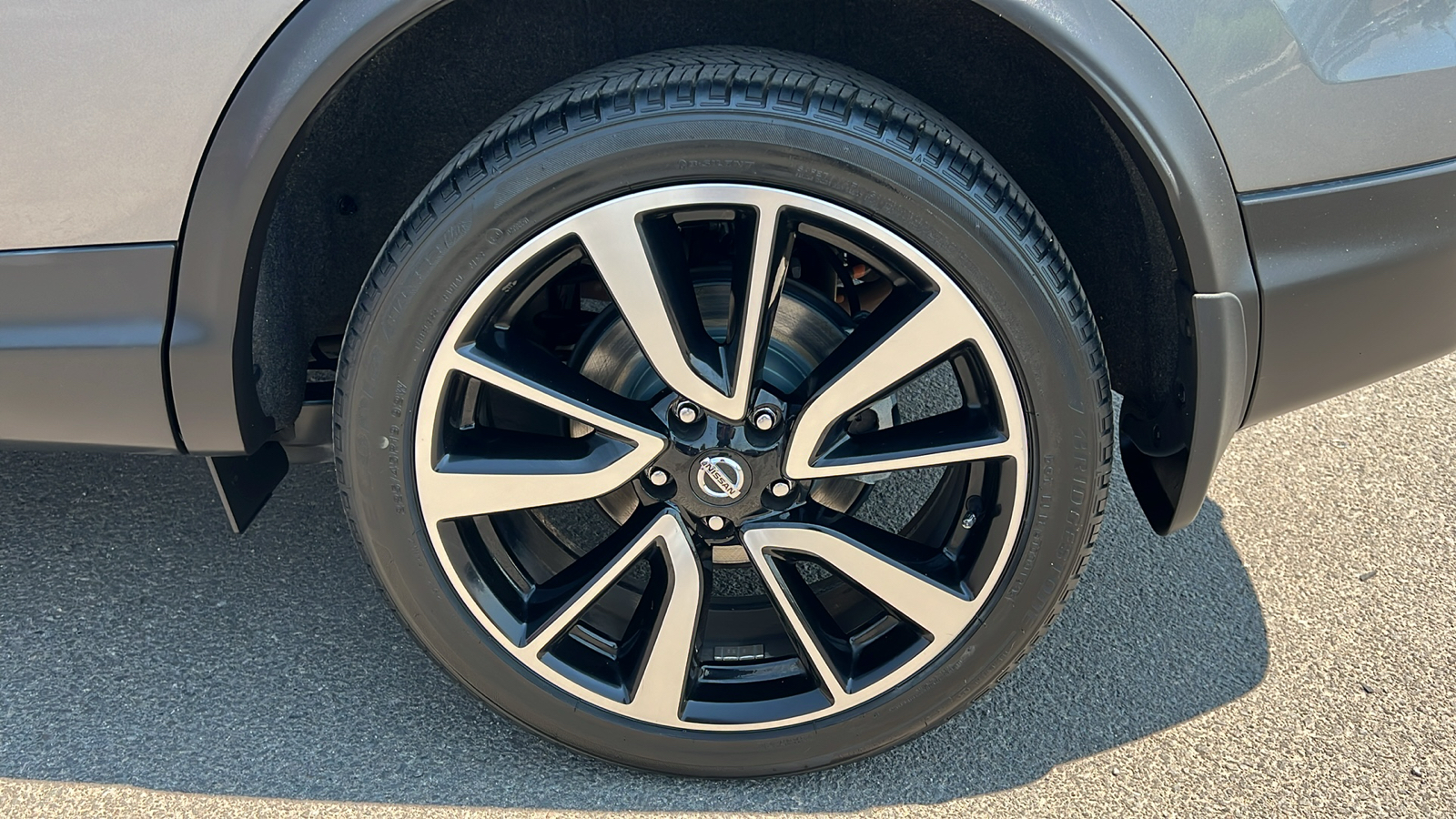 2018 Nissan Rogue Sport SL 8