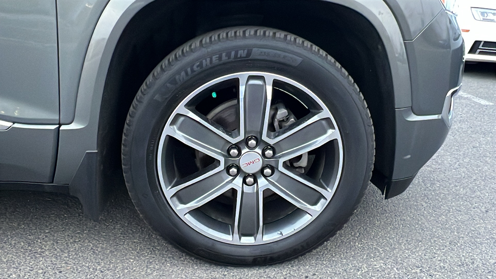 2018 GMC Acadia Denali 4