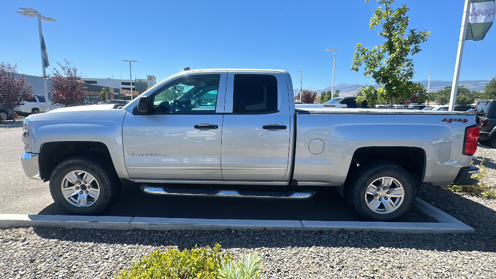 2018 Chevrolet Silverado 1500 LT 4WD Double Cab 143.5 5