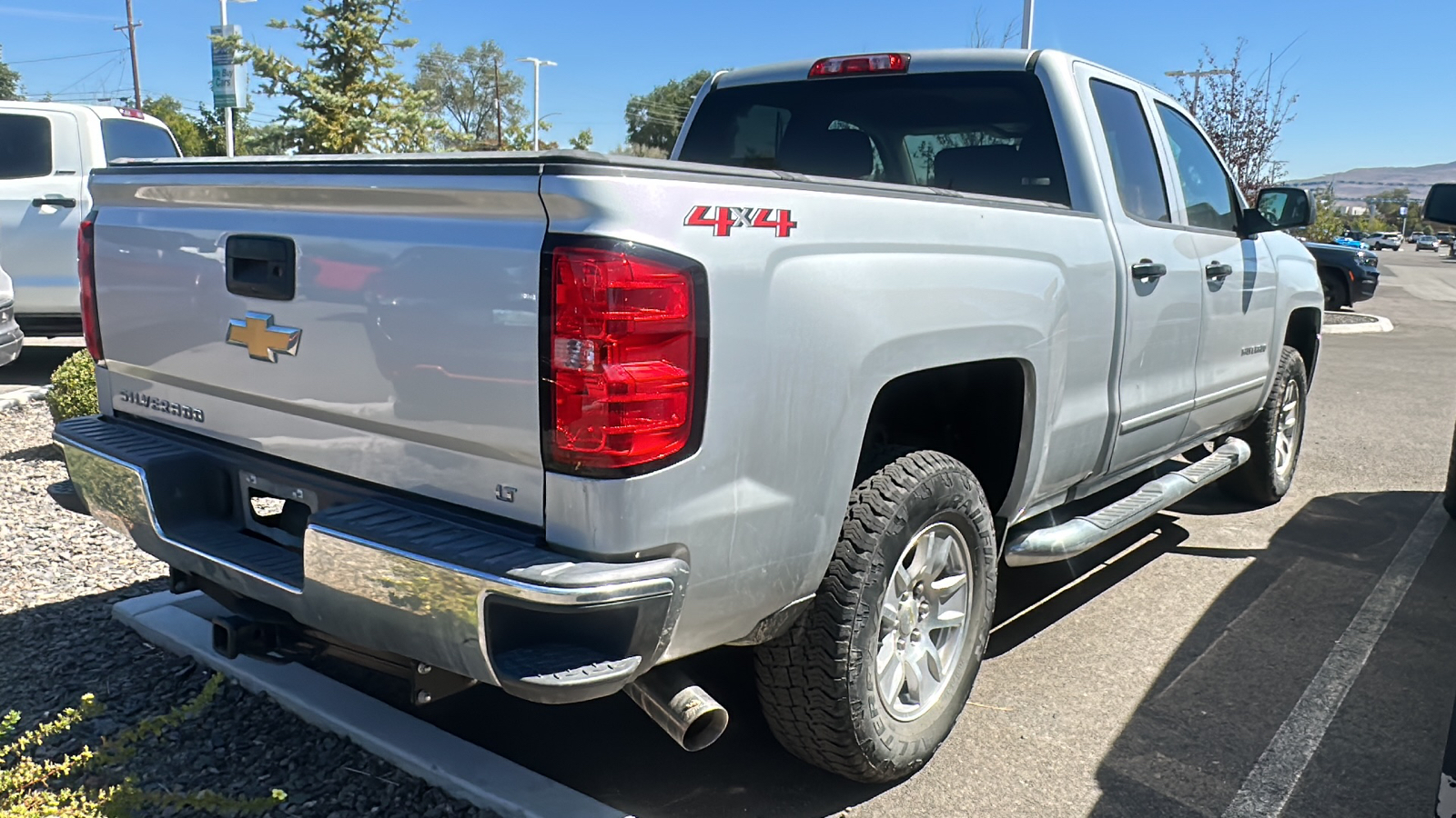 2018 Chevrolet Silverado 1500 LT 4WD Double Cab 143.5 8