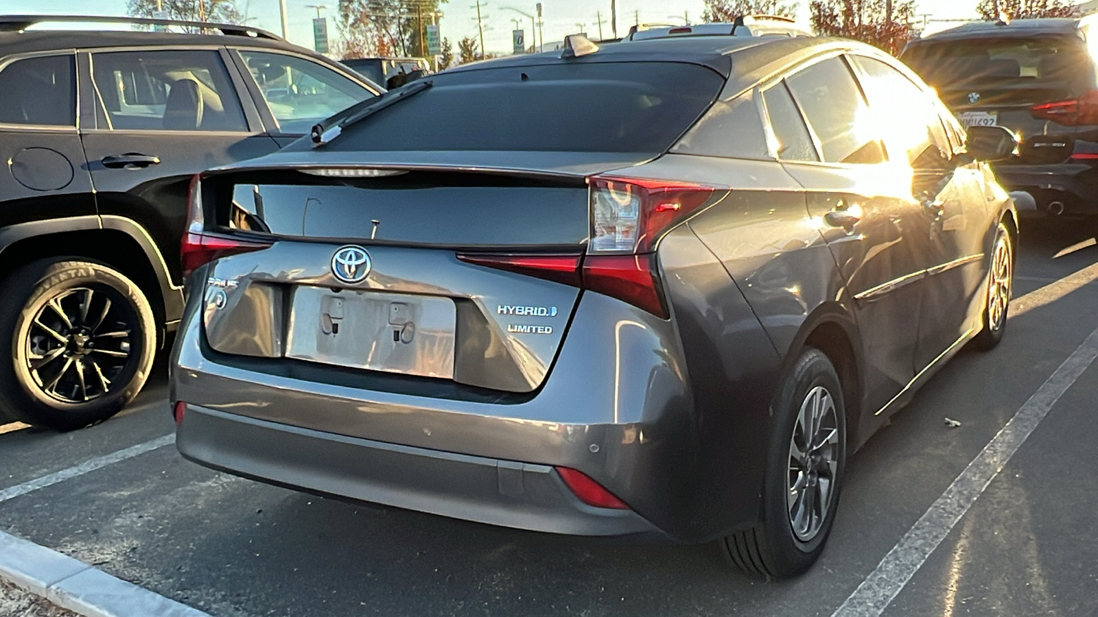 2019 Toyota Prius Limited 9