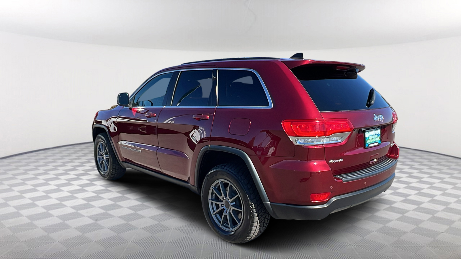 2019 Jeep Grand Cherokee Laredo 4