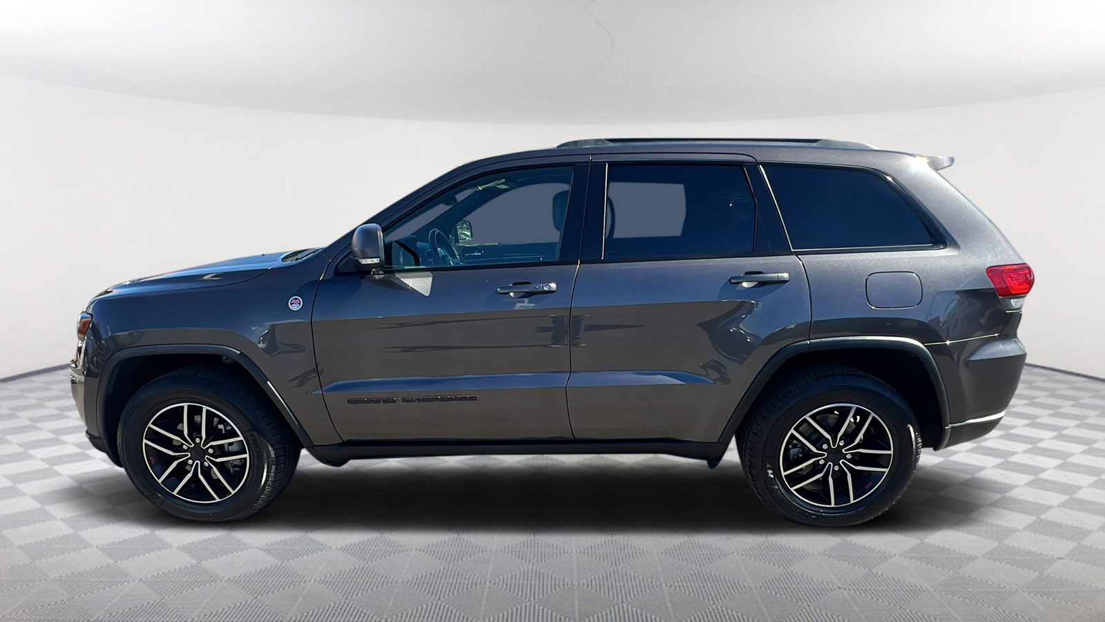 2019 Jeep Grand Cherokee Trailhawk 3