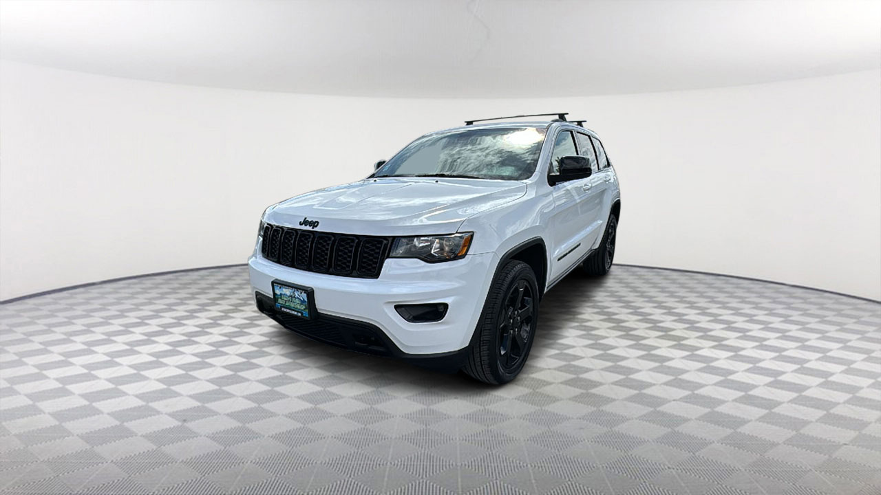 2019 Jeep Grand Cherokee Upland 1