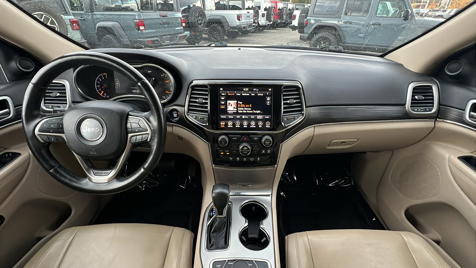 2019 Jeep Grand Cherokee Limited 10