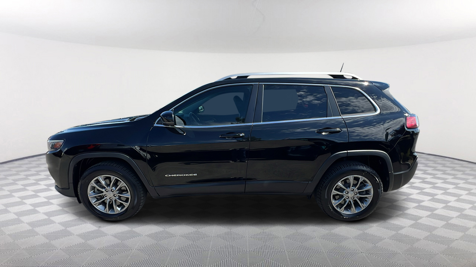 2019 Jeep Cherokee Latitude Plus 4