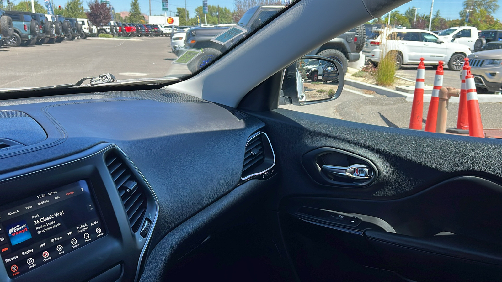 2019 Jeep Cherokee Altitude 30