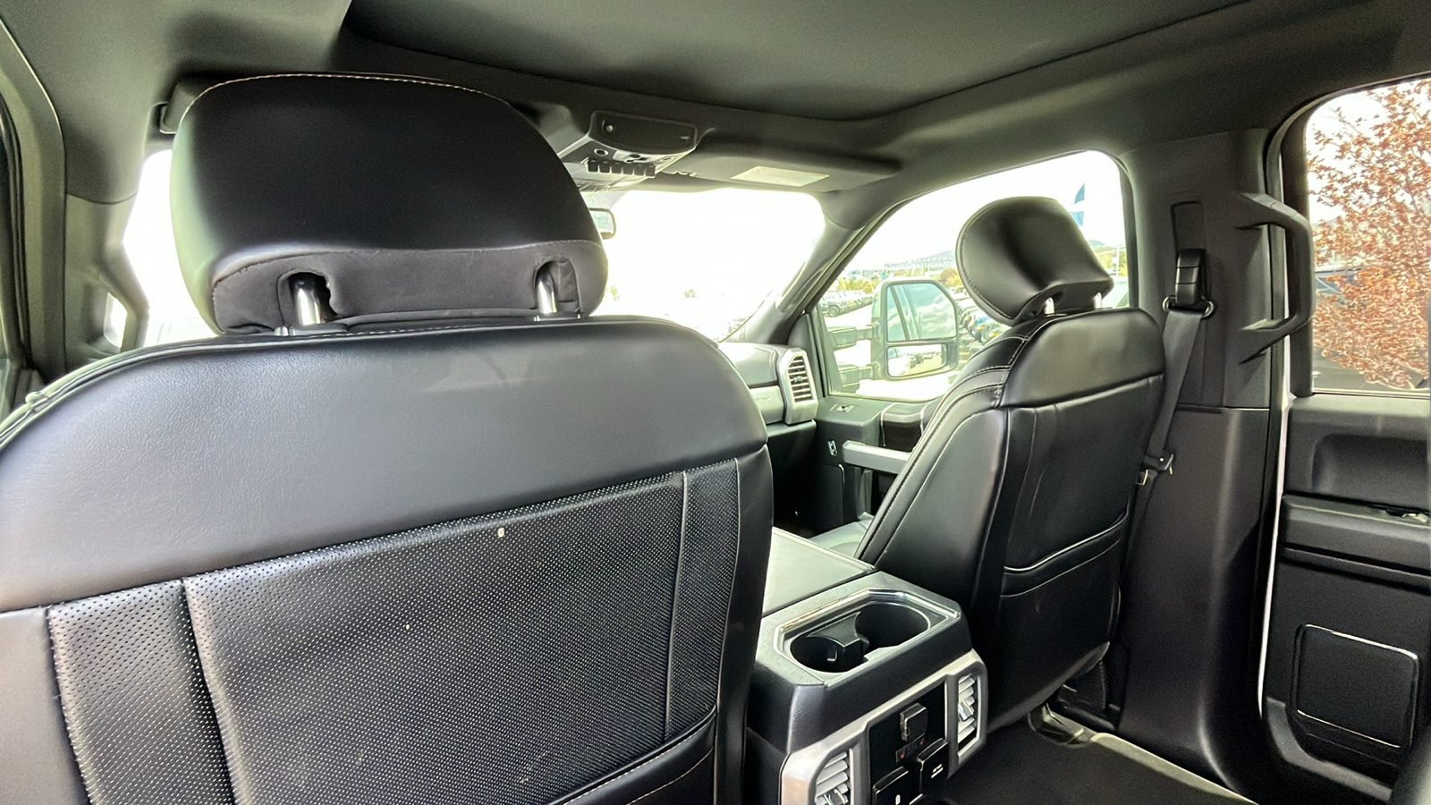 2019 Ford Super Duty F-250 SRW Platinum 4WD Crew Cab 6.75 Box 13