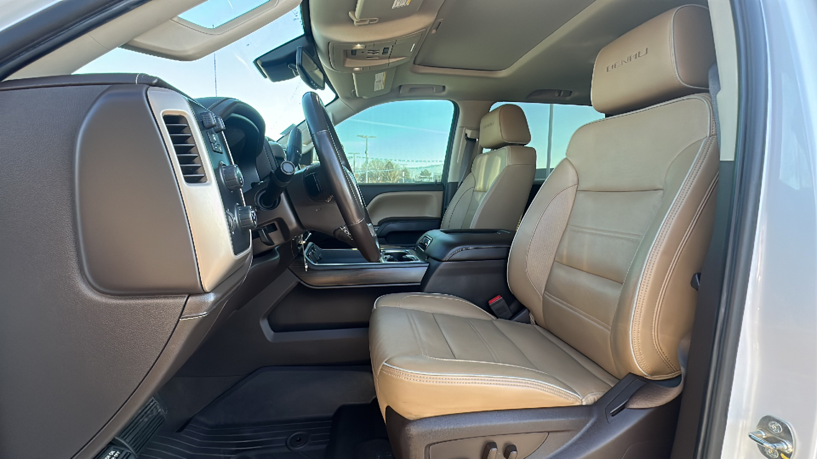 2019 GMC Sierra 2500HD Denali 4WD Crew Cab 153.7 11