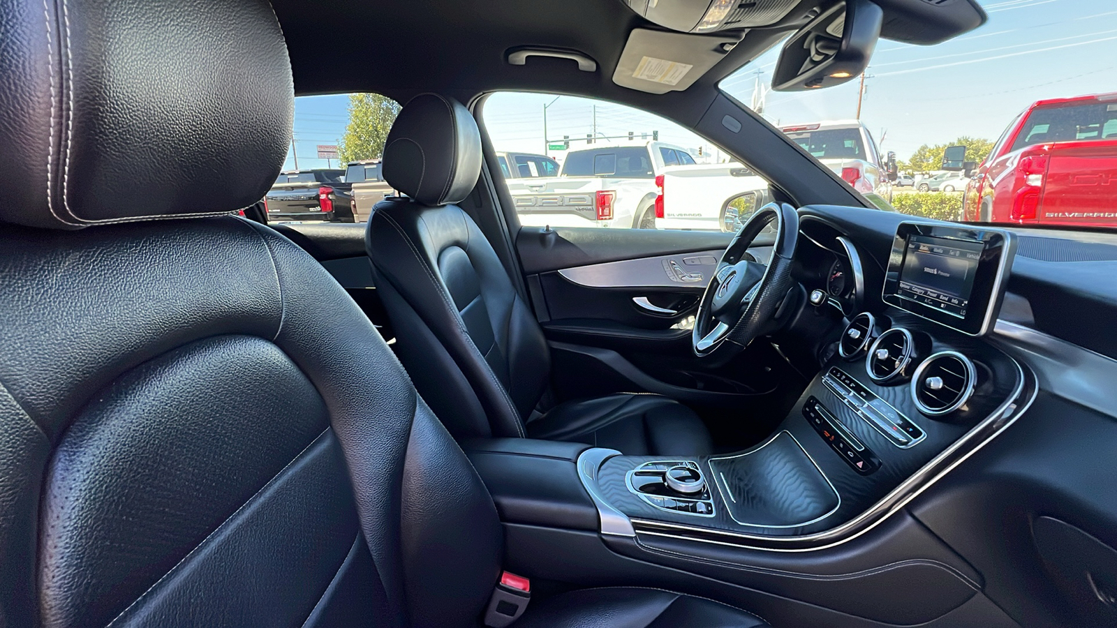 2019 Mercedes-Benz GLC GLC 300 14