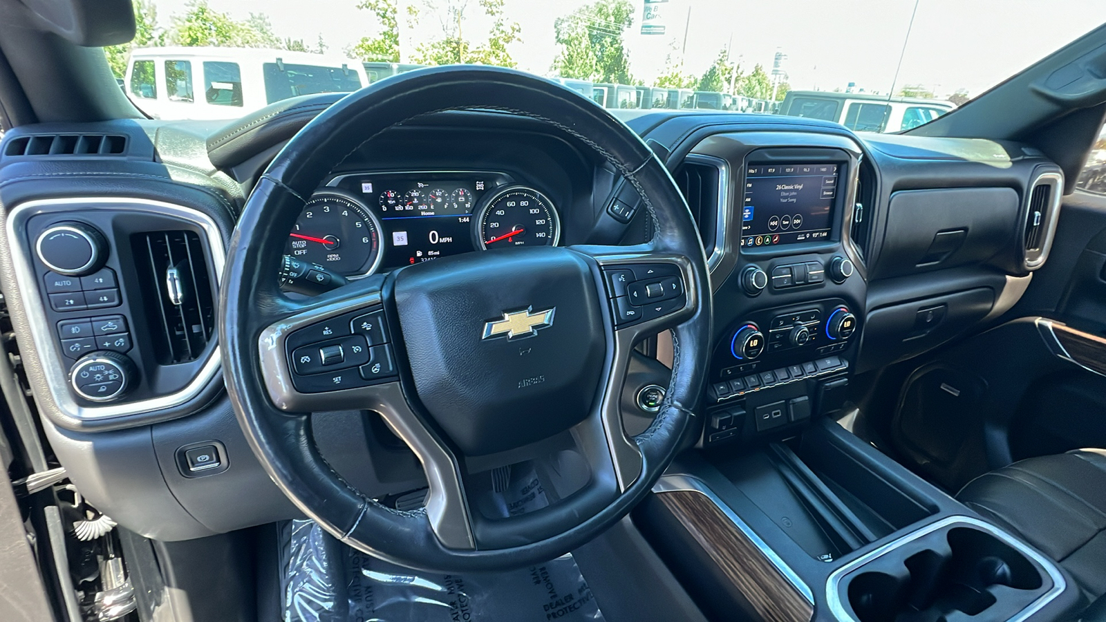 2019 Chevrolet Silverado 1500 High Country 4WD Crew Cab 147 2