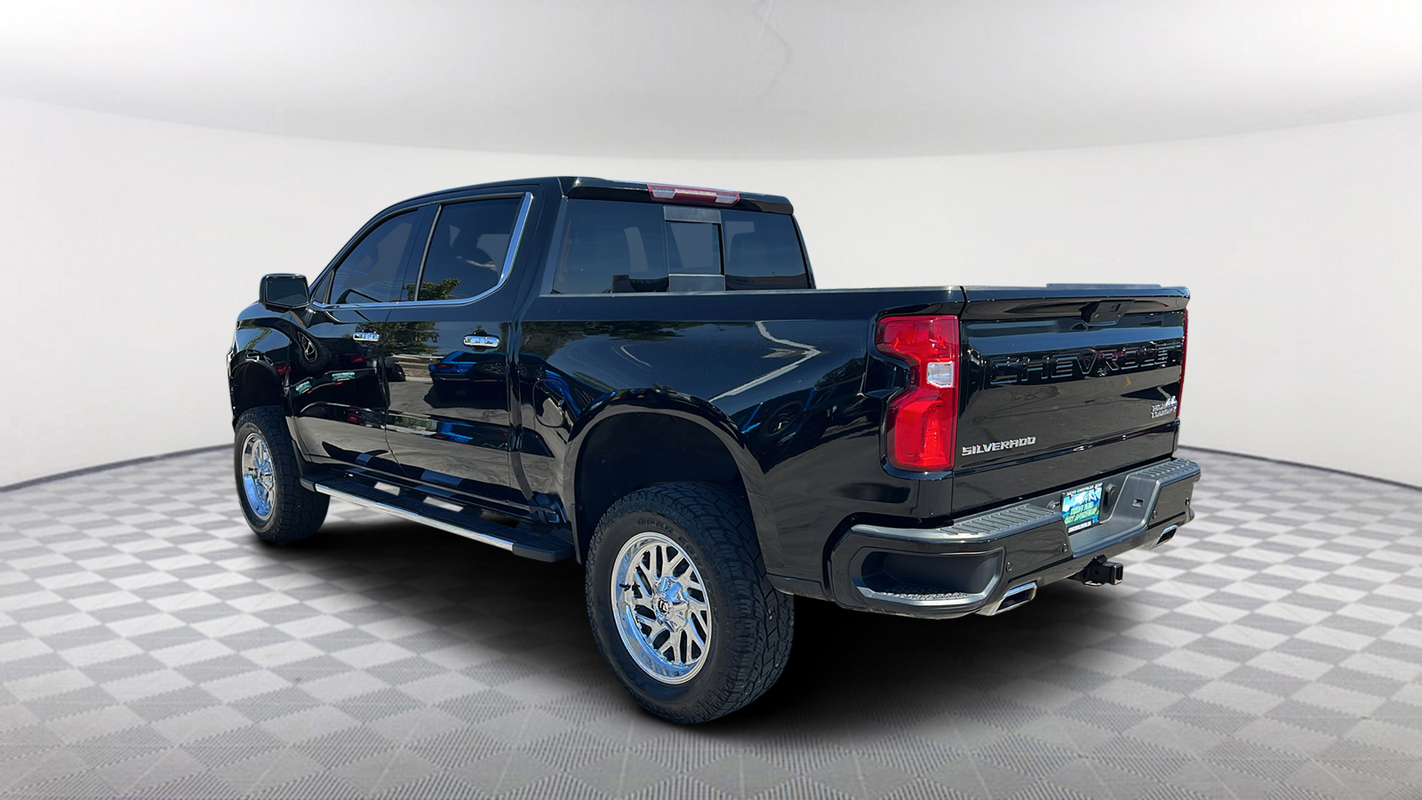 2019 Chevrolet Silverado 1500 High Country 4WD Crew Cab 147 4