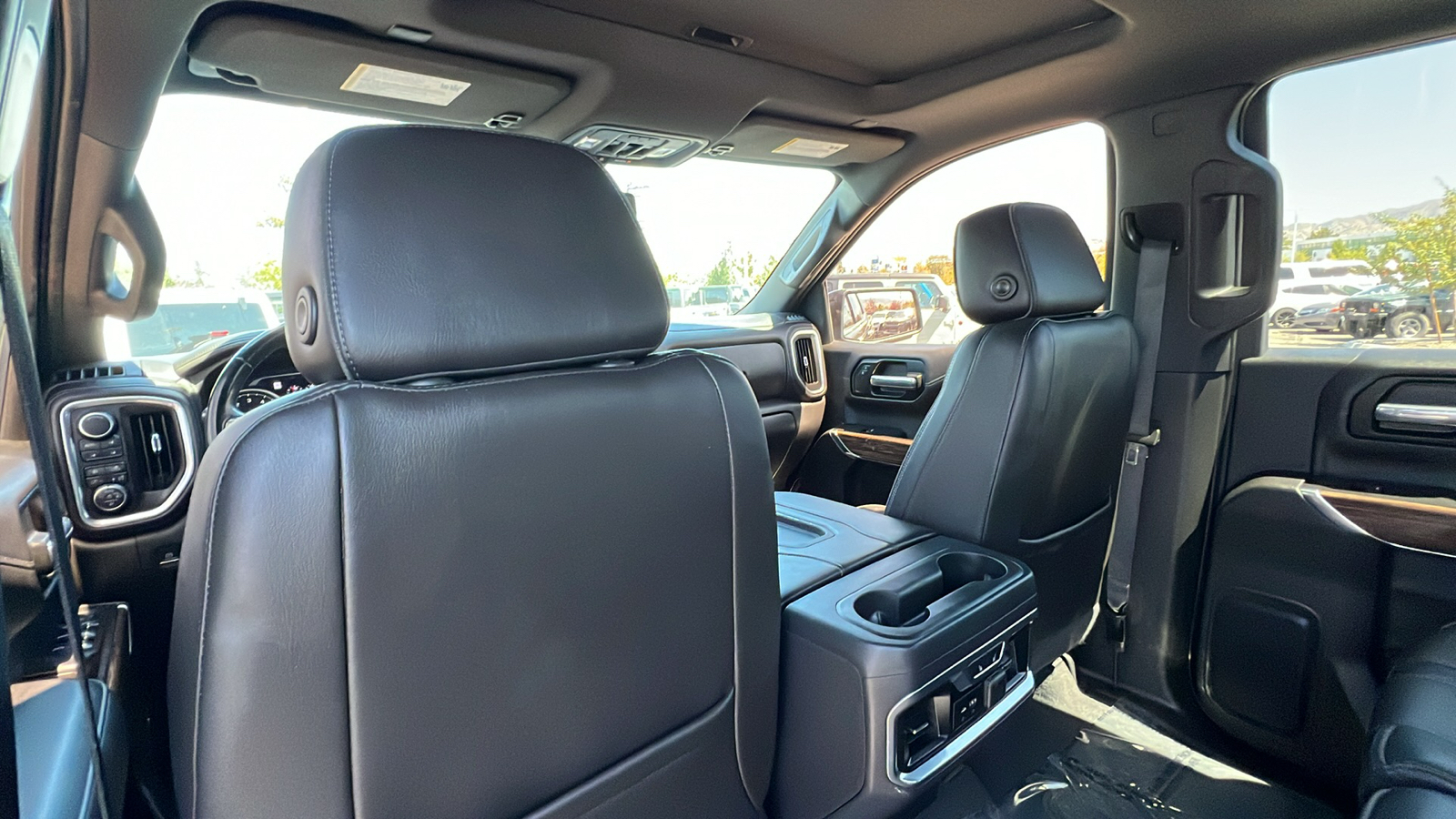 2019 Chevrolet Silverado 1500 High Country 4WD Crew Cab 147 12