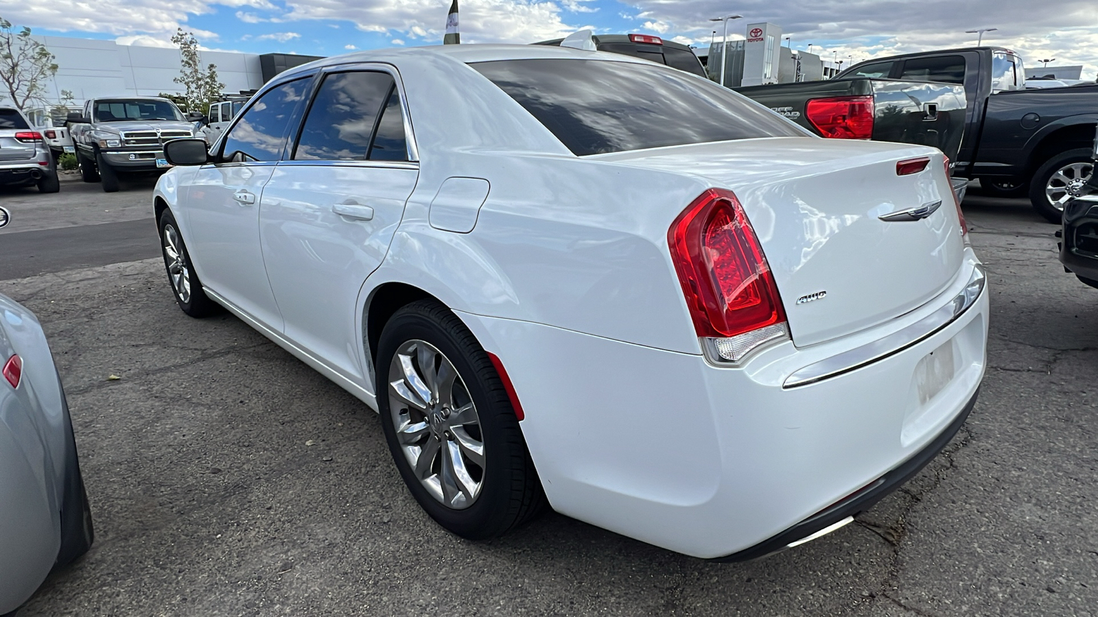 2019 Chrysler 300 Touring 6