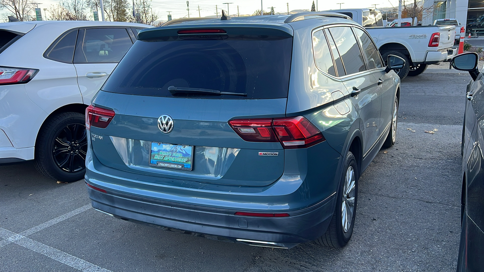 2019 Volkswagen Tiguan SE 10