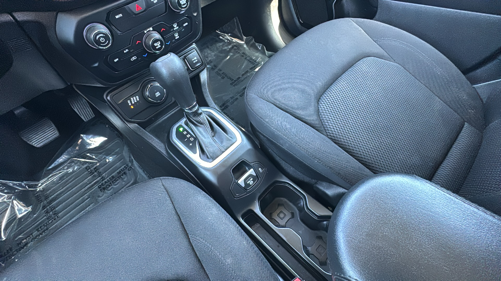 2019 Jeep Renegade Altitude 20