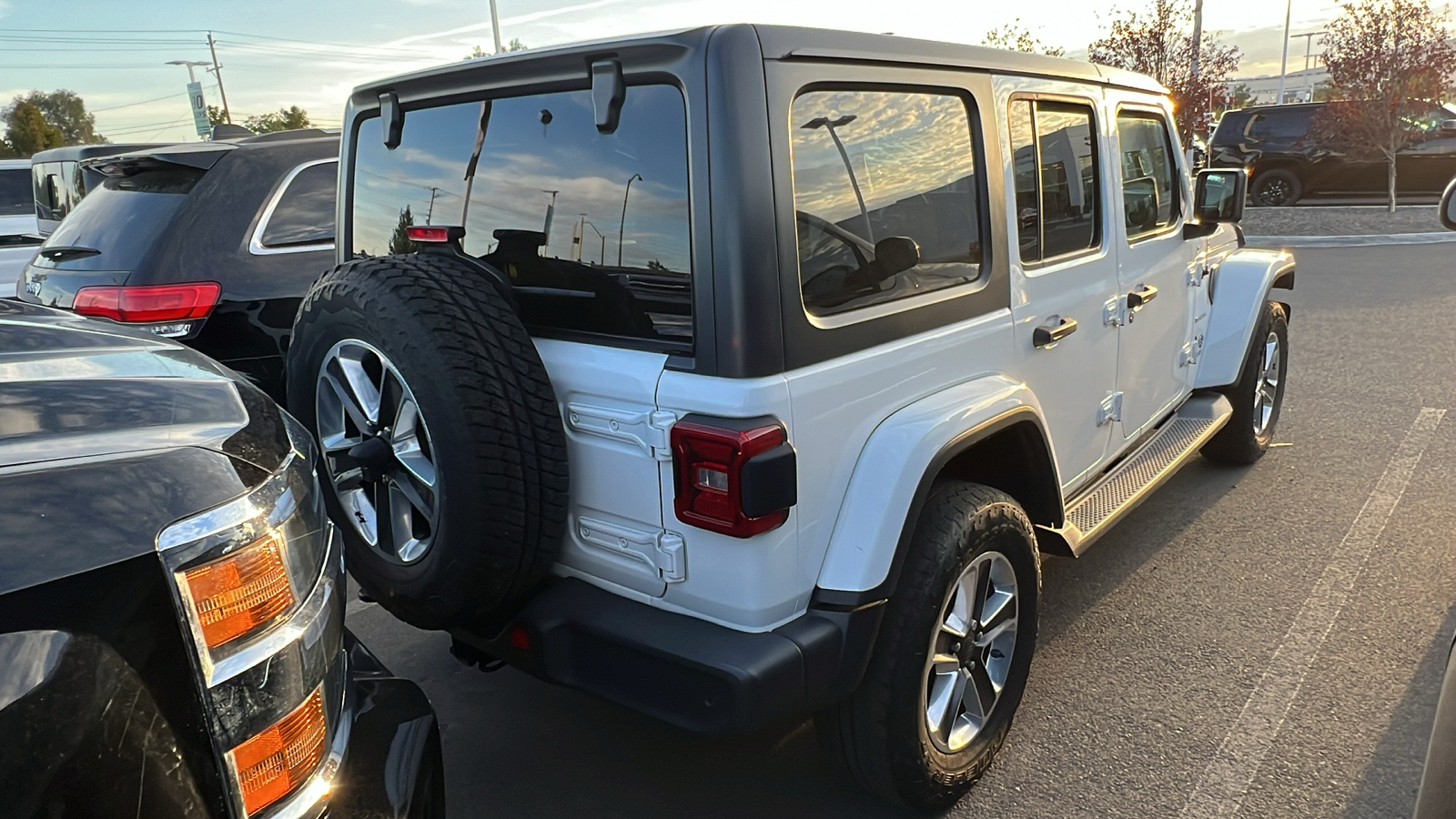 2019 Jeep Wrangler Unlimited Sahara 8