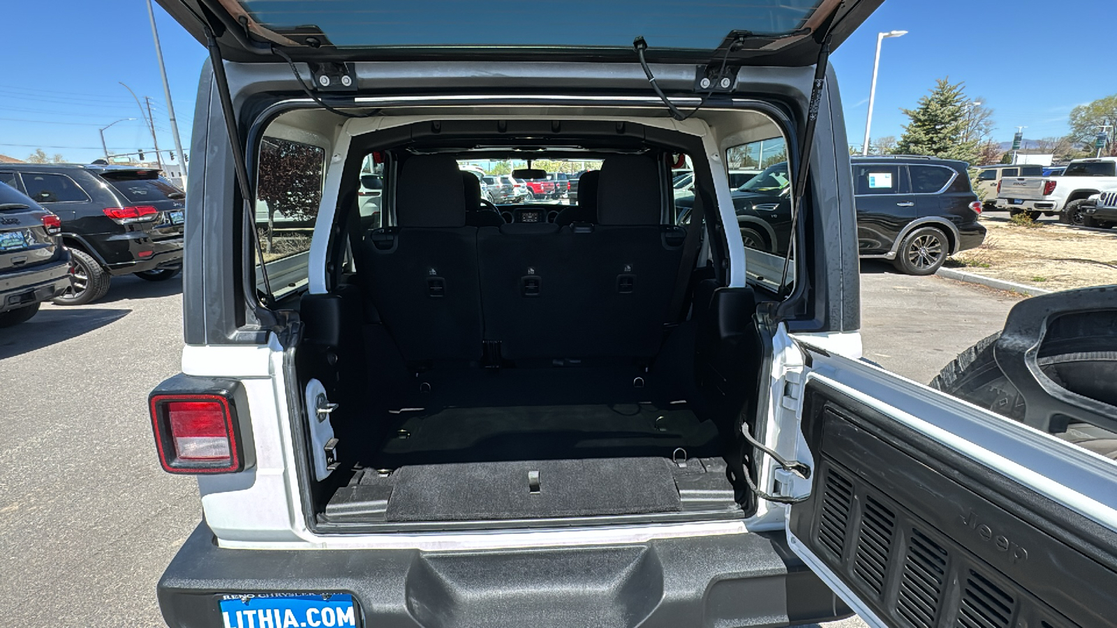 2019 Jeep Wrangler Unlimited Sport S 22