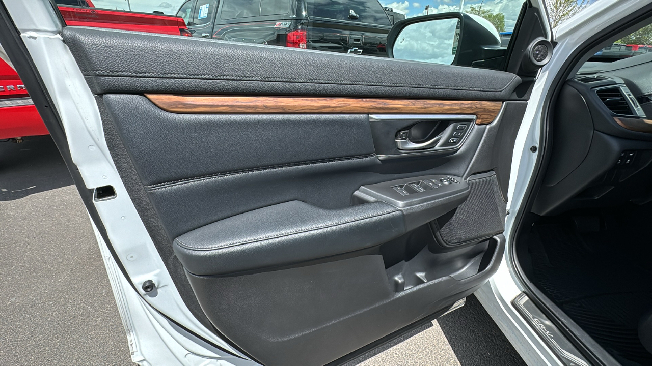 2019 Honda CR-V Touring 28