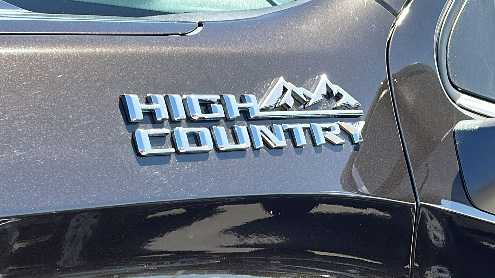 2019 Chevrolet Silverado 1500 High Country 4WD Crew Cab 147 42