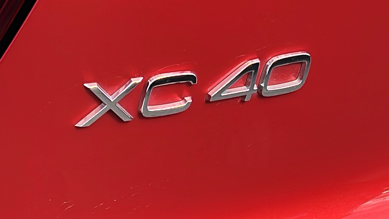 2020 Volvo XC40 Momentum 7