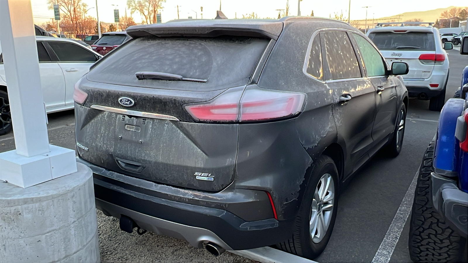 2020 Ford Edge SEL 7