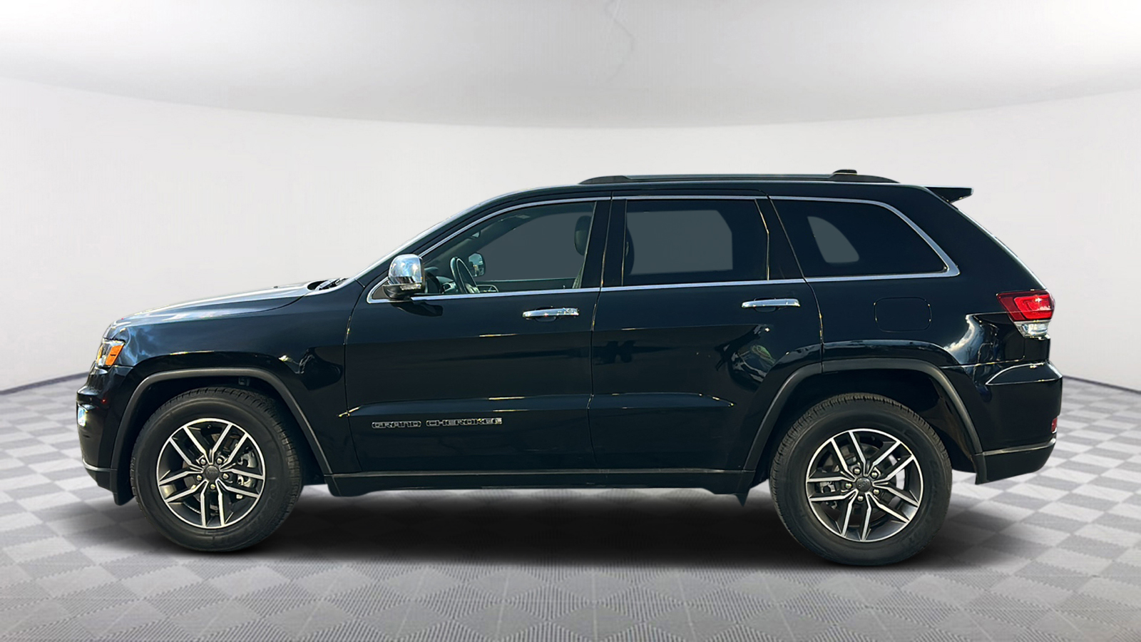 2020 Jeep Grand Cherokee Limited 3