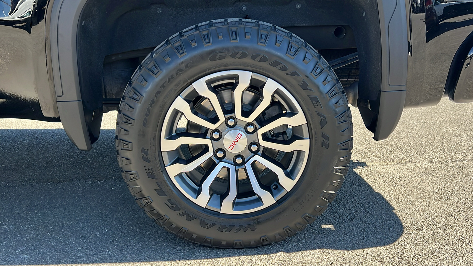 2020 GMC Sierra 1500 AT4 4WD Crew Cab 147 8