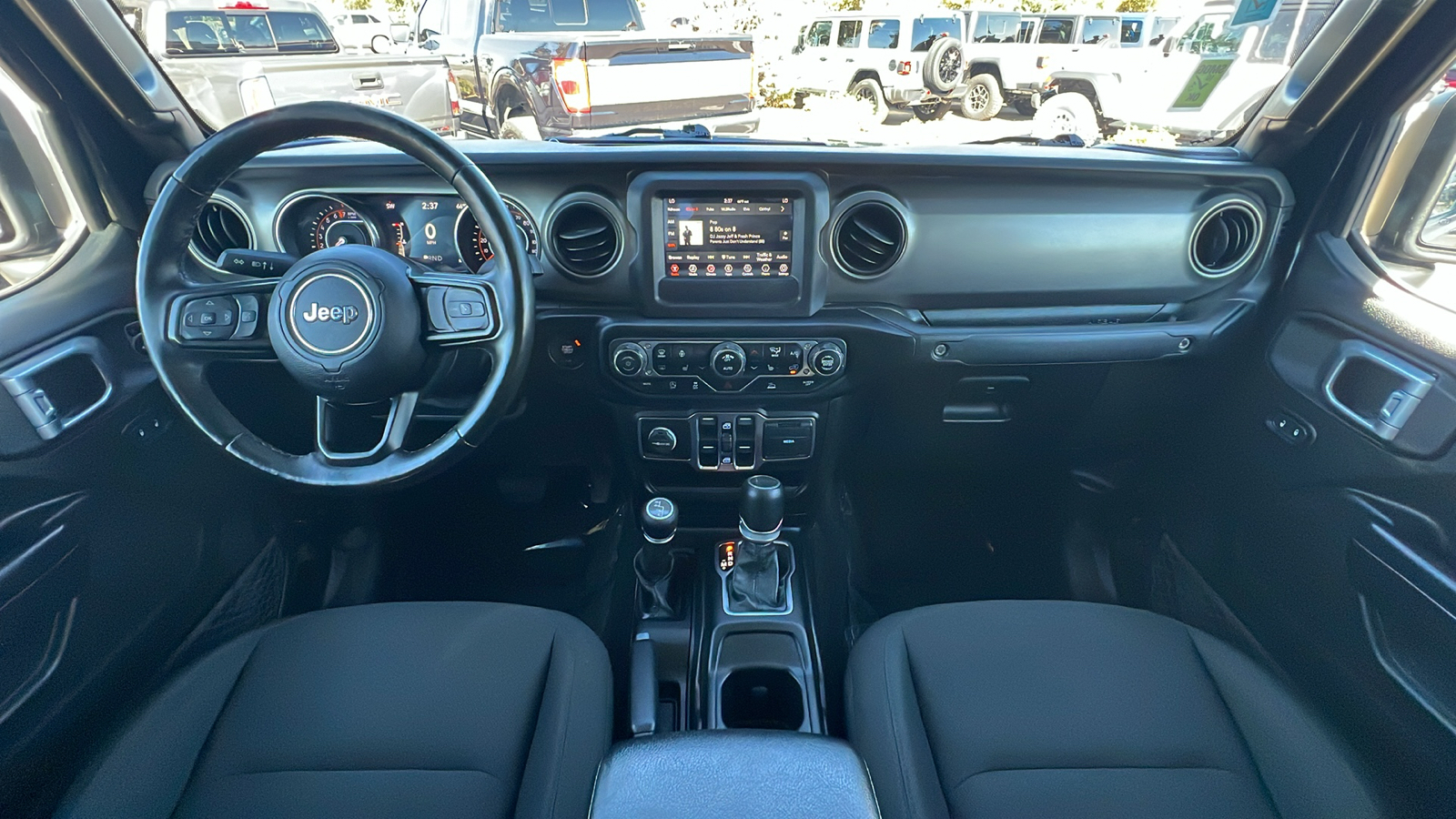 2020 Jeep Gladiator Sport S 4x4 10