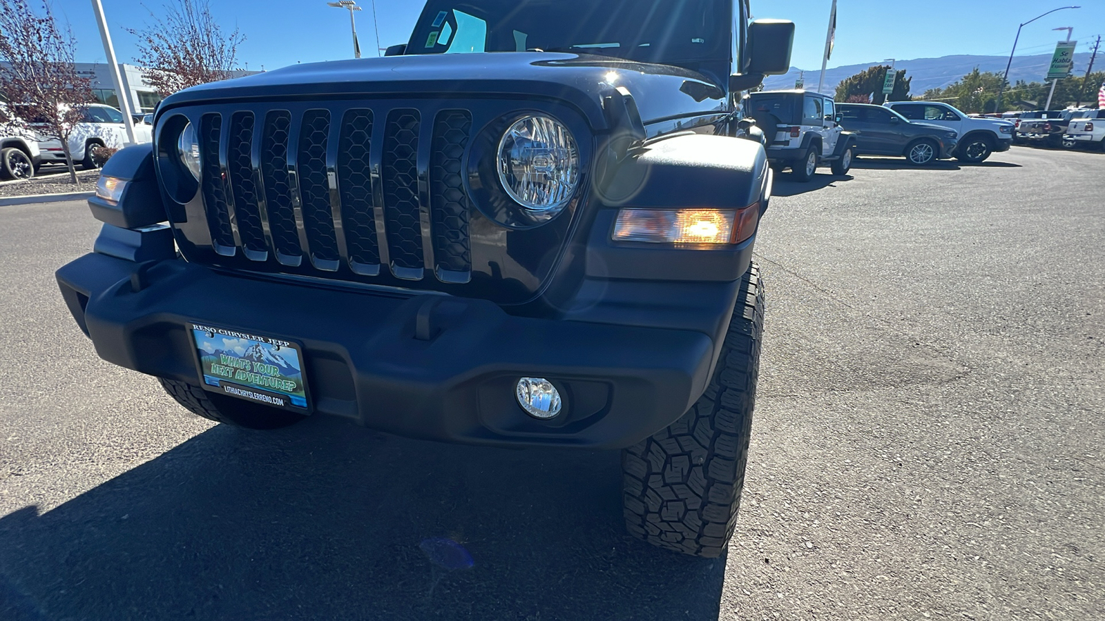 2020 Jeep Gladiator Sport S 4x4 22