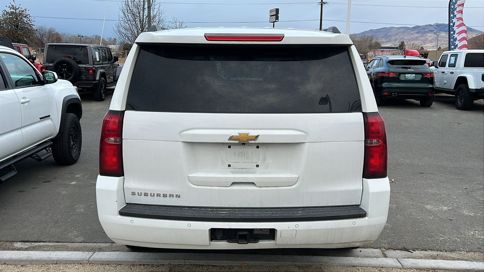 2020 Chevrolet Suburban LT 8