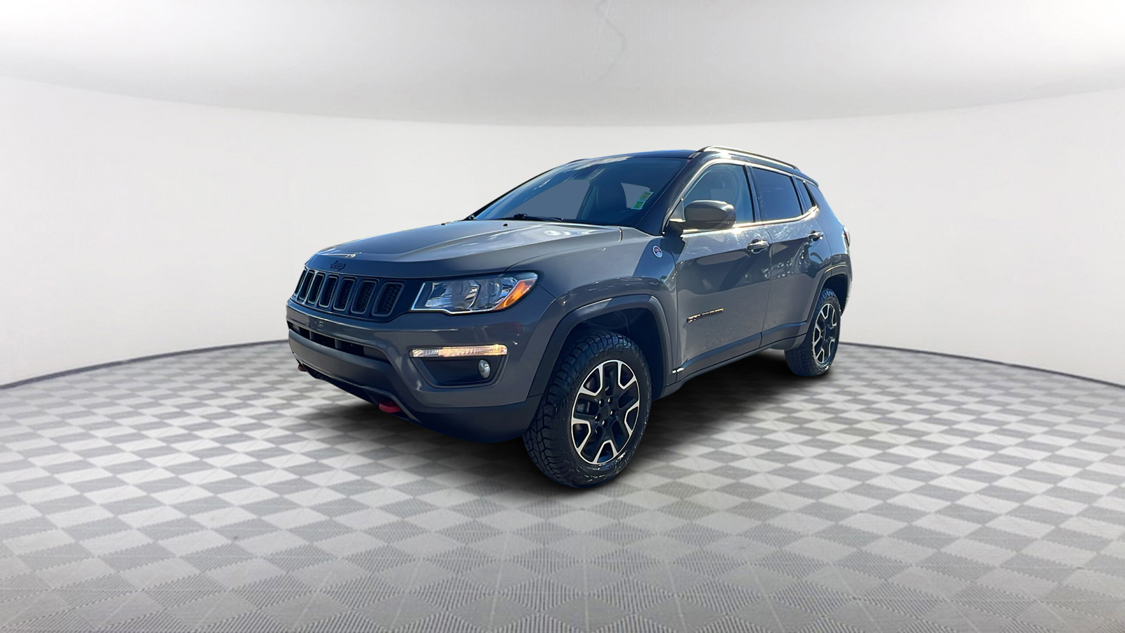 2020 Jeep Compass Trailhawk 1