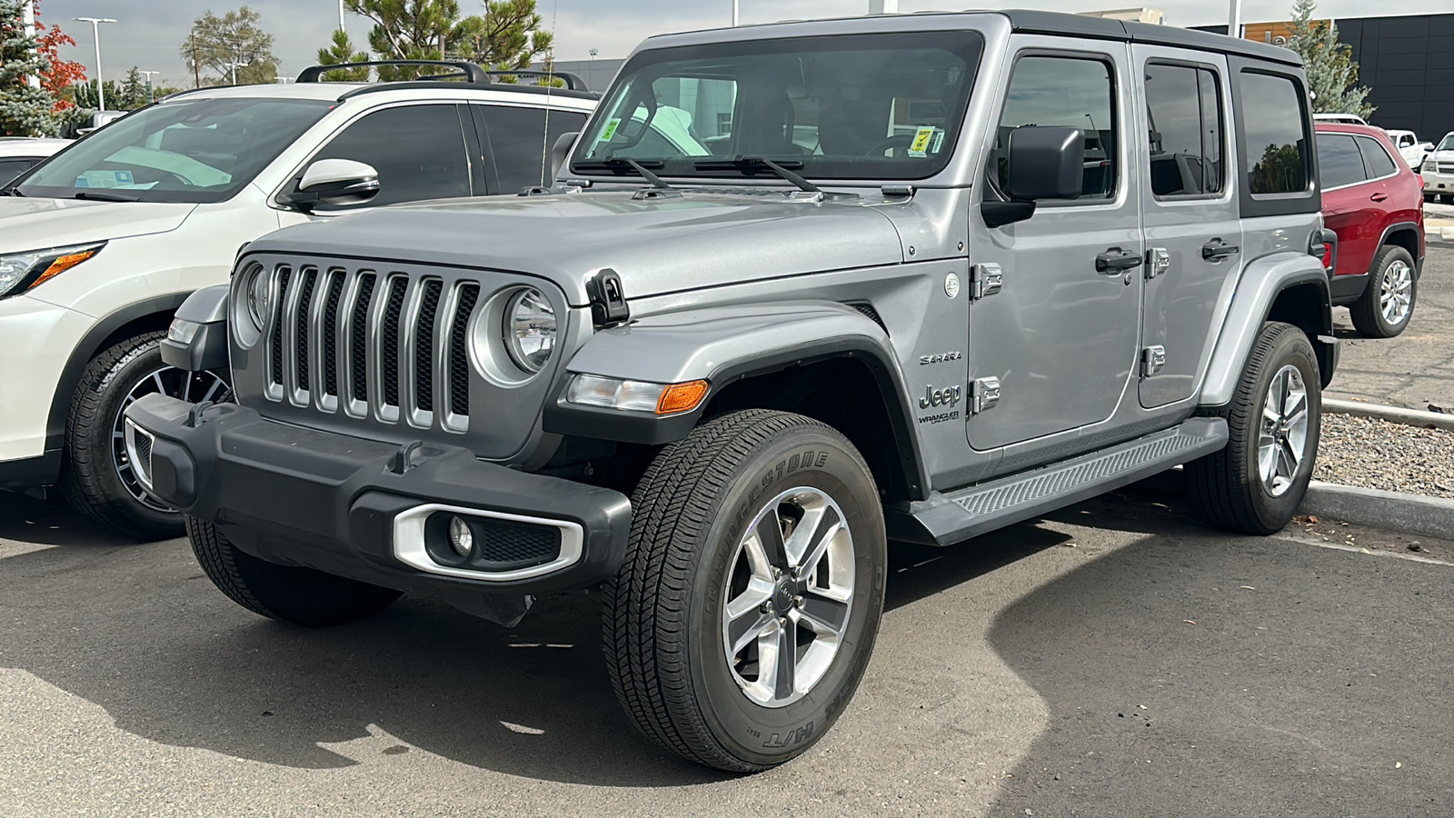 2020 Jeep Wrangler Unlimited Sahara 2