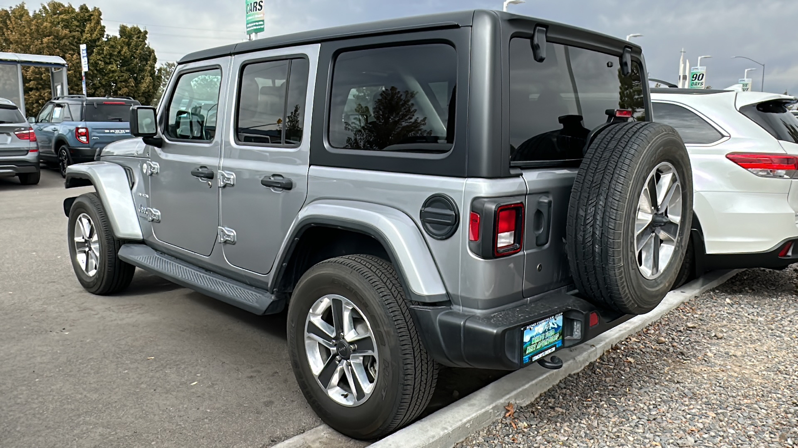 2020 Jeep Wrangler Unlimited Sahara 6