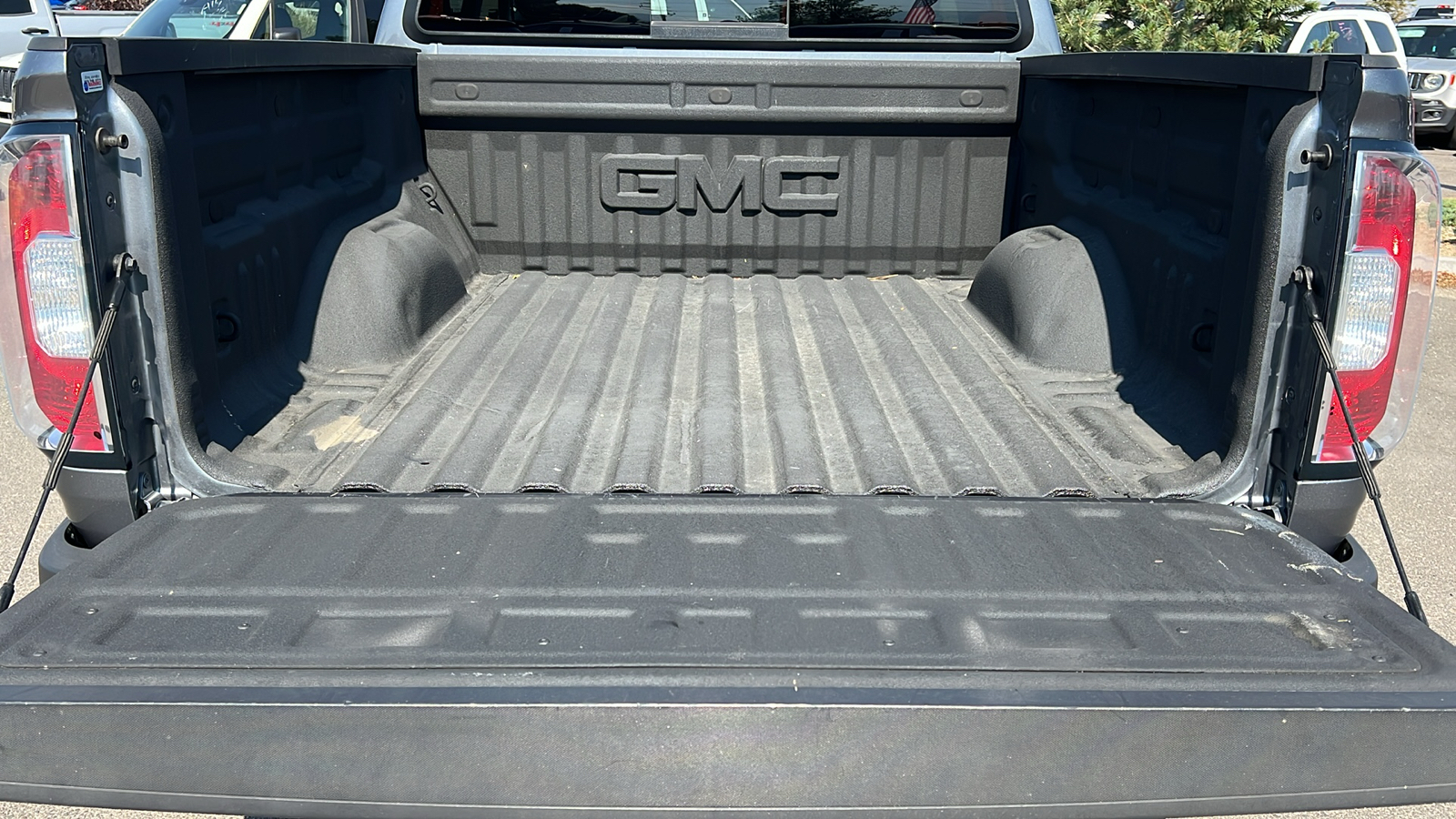 2021 GMC Canyon 4WD AT4 w/Cloth Crew Cab 128 20