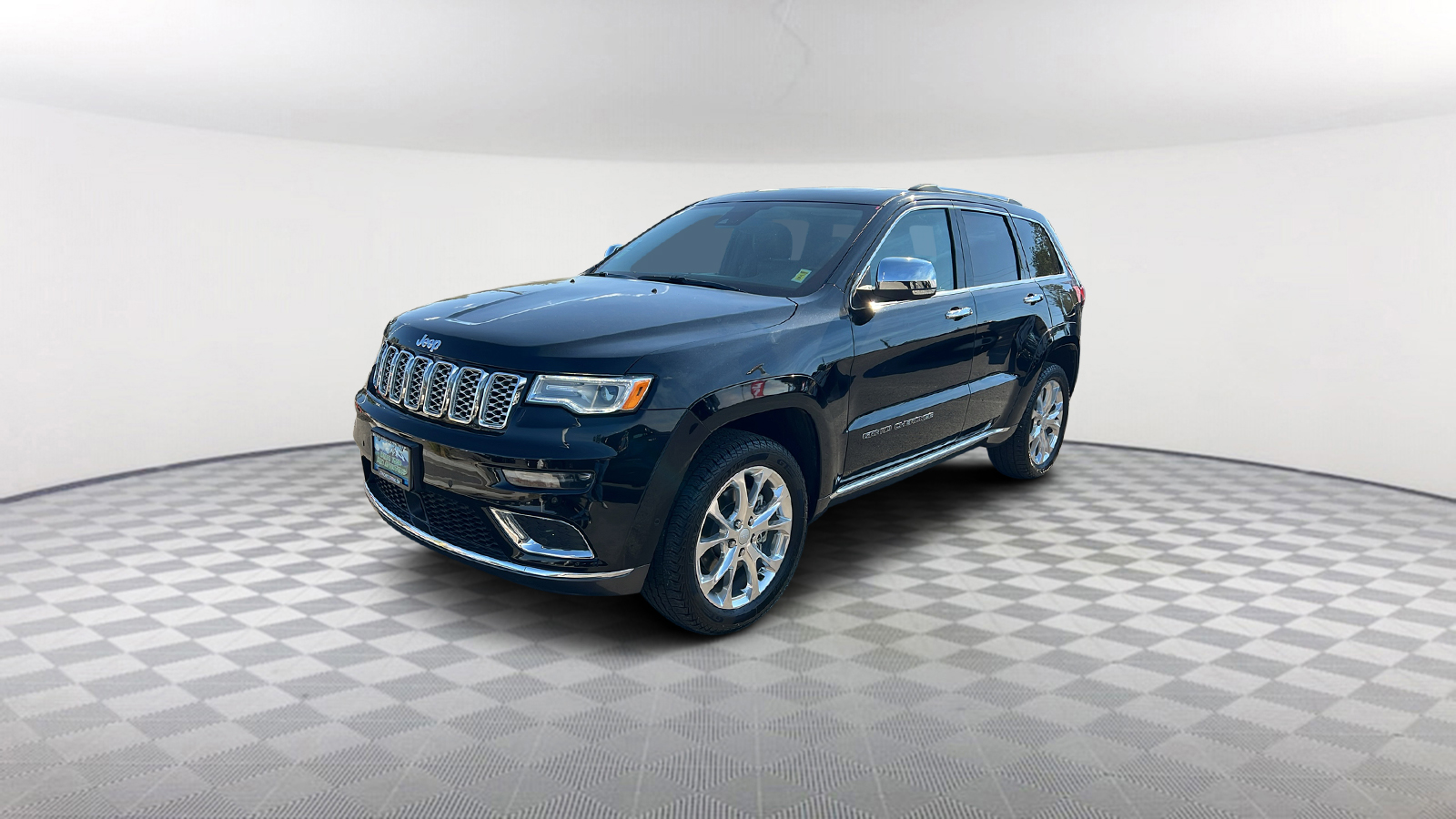 2021 Jeep Grand Cherokee Summit 1