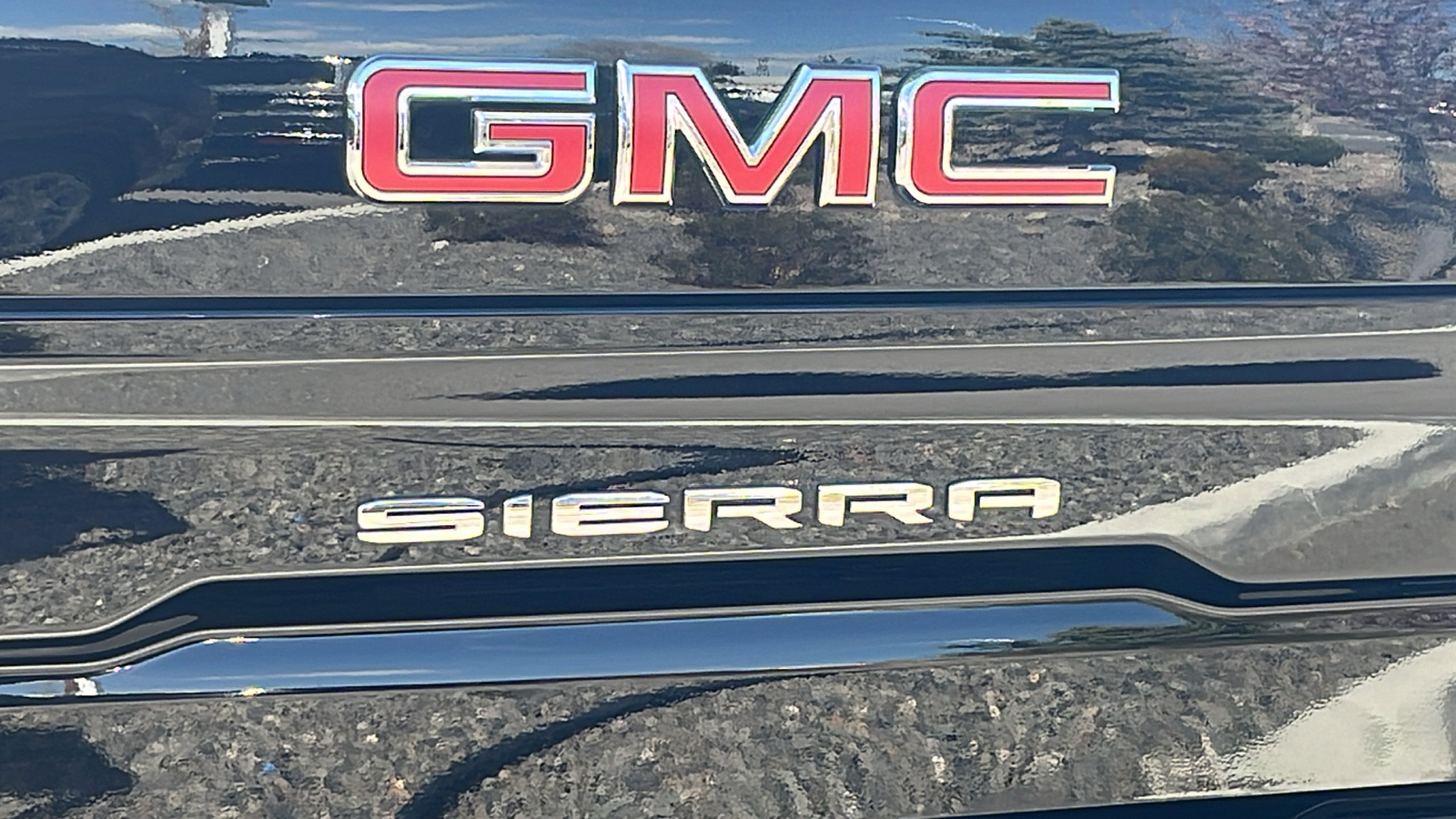 2021 GMC Sierra 1500 AT4 4WD Crew Cab 147 7