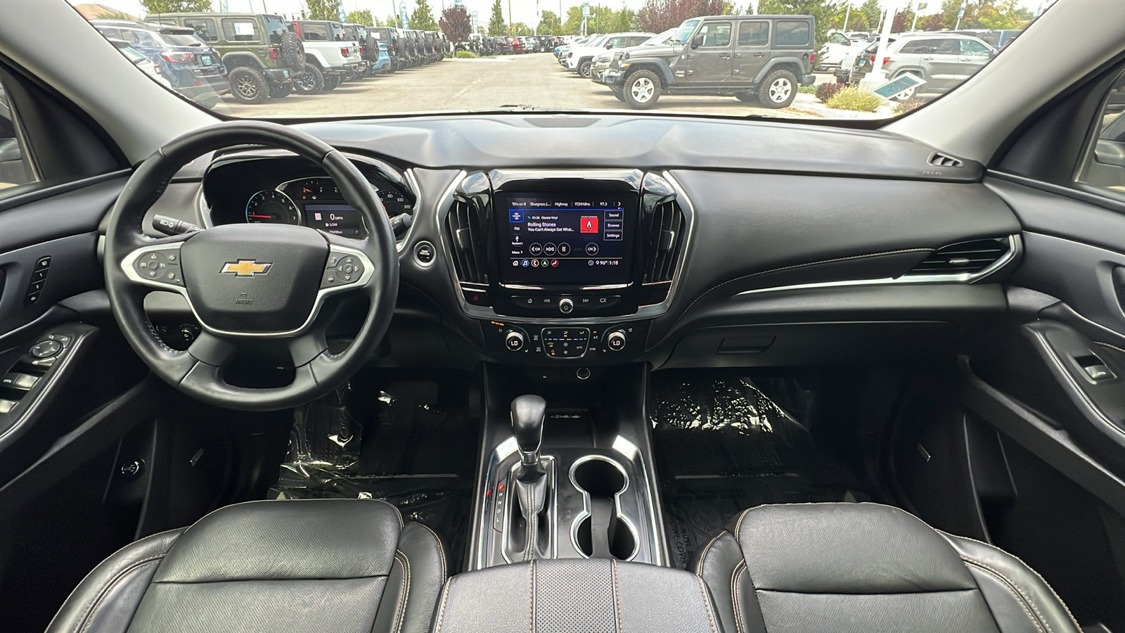 2021 Chevrolet Traverse Premier 10