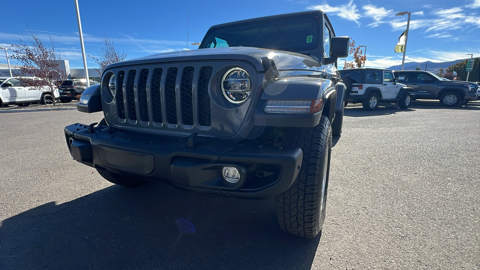 2021 Jeep Gladiator Freedom 4x4 22