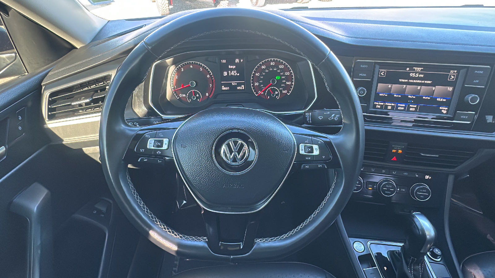 2021 Volkswagen Jetta SE 15