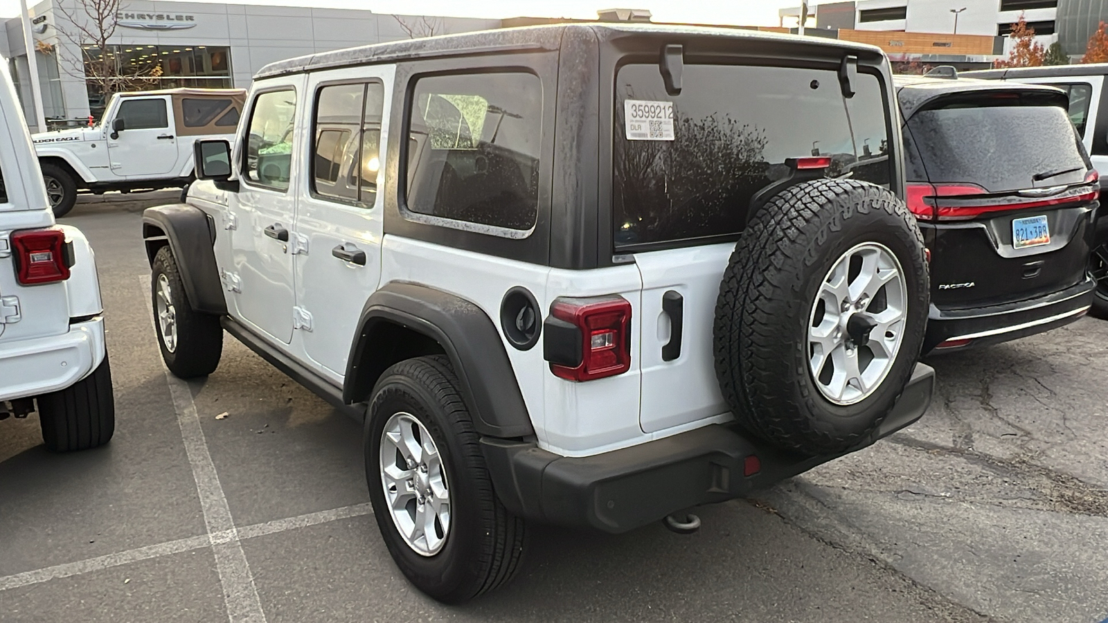 2021 Jeep Wrangler Unlimited Islander 9