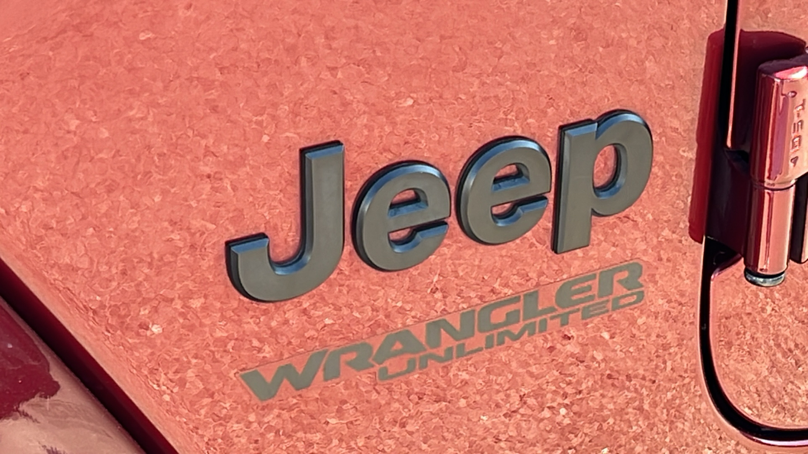 2021 Jeep Wrangler Unlimited Sahara Altitude 7